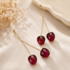cercei-syggy-cherries-pereche-cirese-auriu-grena.jpg
