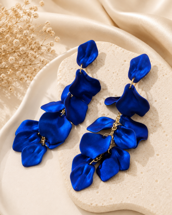 cercei-blue-petal-petale-flori-albastru.jpg