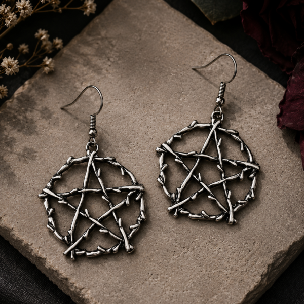 cercei-pentagrama-model-gothic.jpg