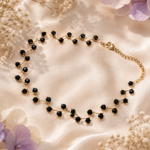 colier-zig-zag-chocker-auriu-bilute-negre.jpg