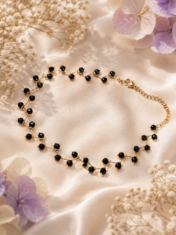 colier-zig-zag-chocker-auriu-bilute-negre.jpg