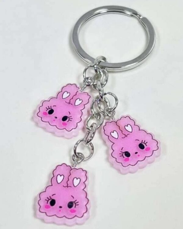 Breloc 3 Iepurași Roz – Accesoriu Drăguț și Jucăuș