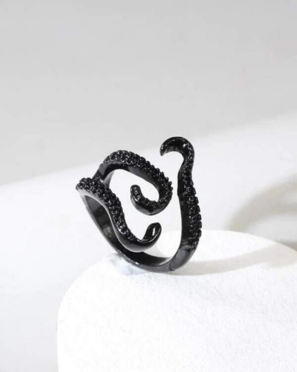 Inel Tentacule – Bijuterie Originală și Stylish