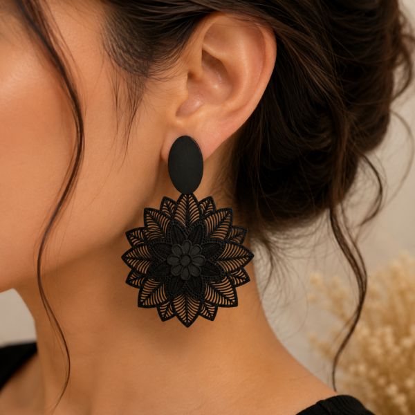 cercei-black-forest-flower-model-floral-gothic1.jpg